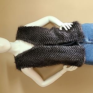 Y2K fur vest,  faux fur, medium, gray black, herringbone patterned